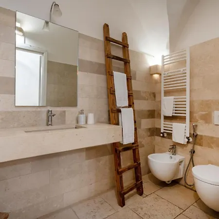 La Corte B&B 2*